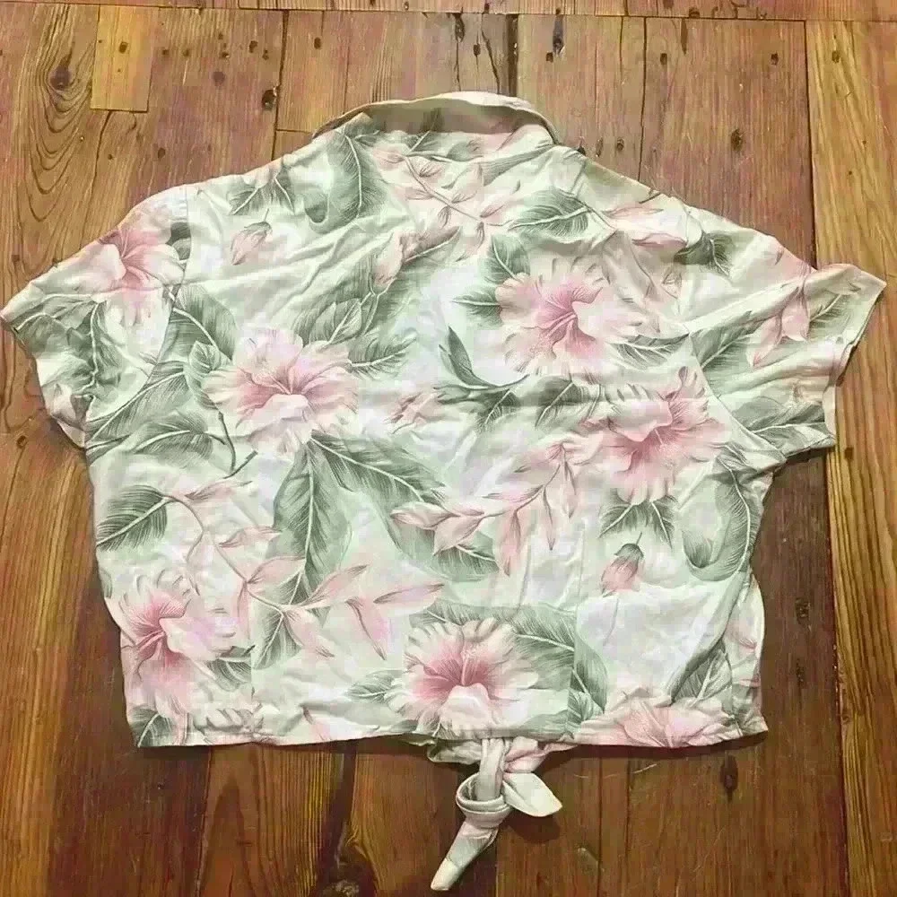 Havana Jack’s Cafe button down Floral Crop Top Short size large - Picture 4 of 4